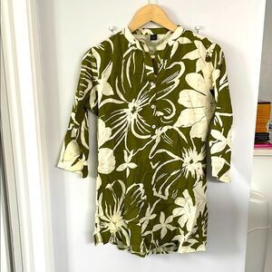Floral woman’s Shirt in Green and Cream size M